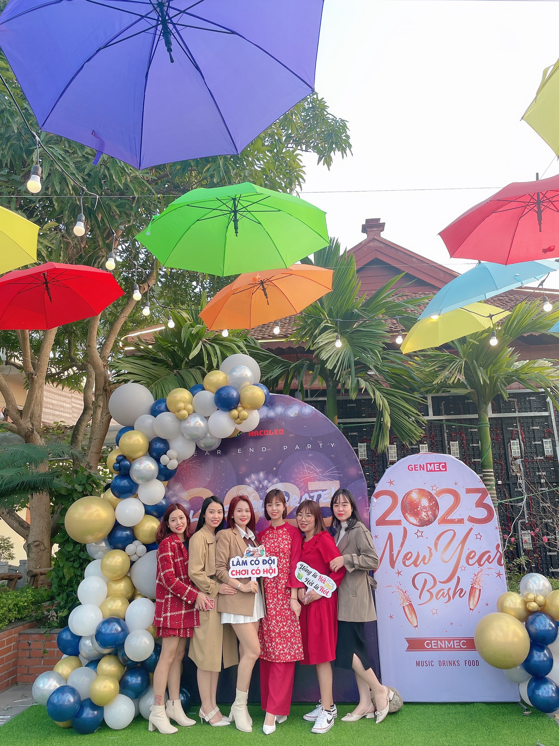 Team Sale Sữa - 2